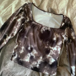 Topp - Beige brun topp i storlek S🤎 Köparen står för frakt 