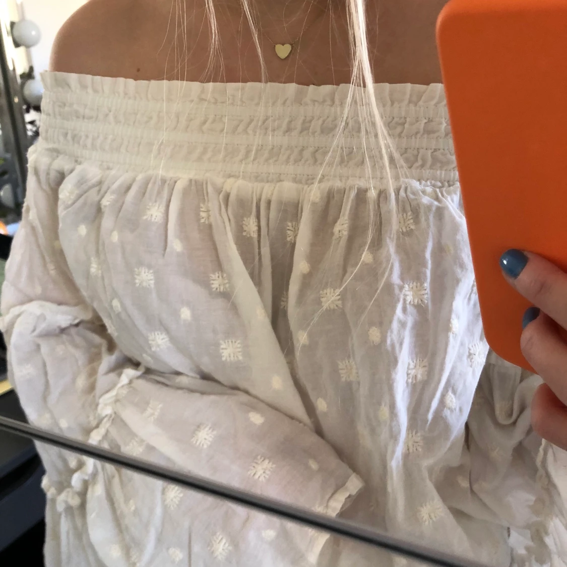 Off shoulder blus😇😇 - 90