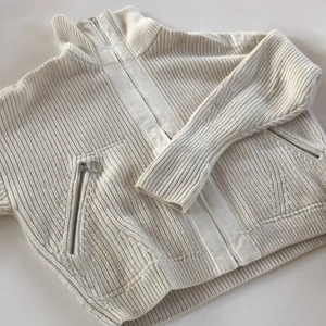 & Other stories kofta - Snygg kofta från stories nästan som ny! Strl S