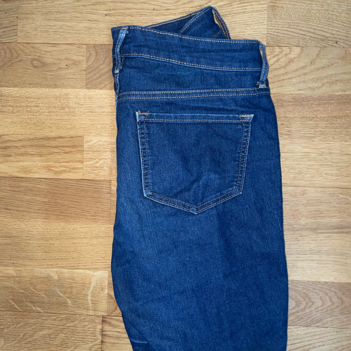 Blåa jeans  - 90
