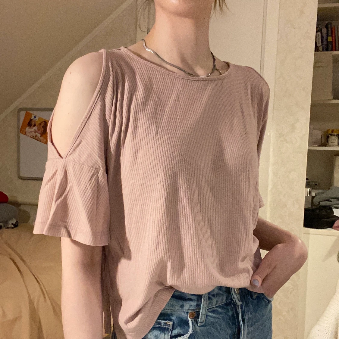 Tröja med cutout  - 90