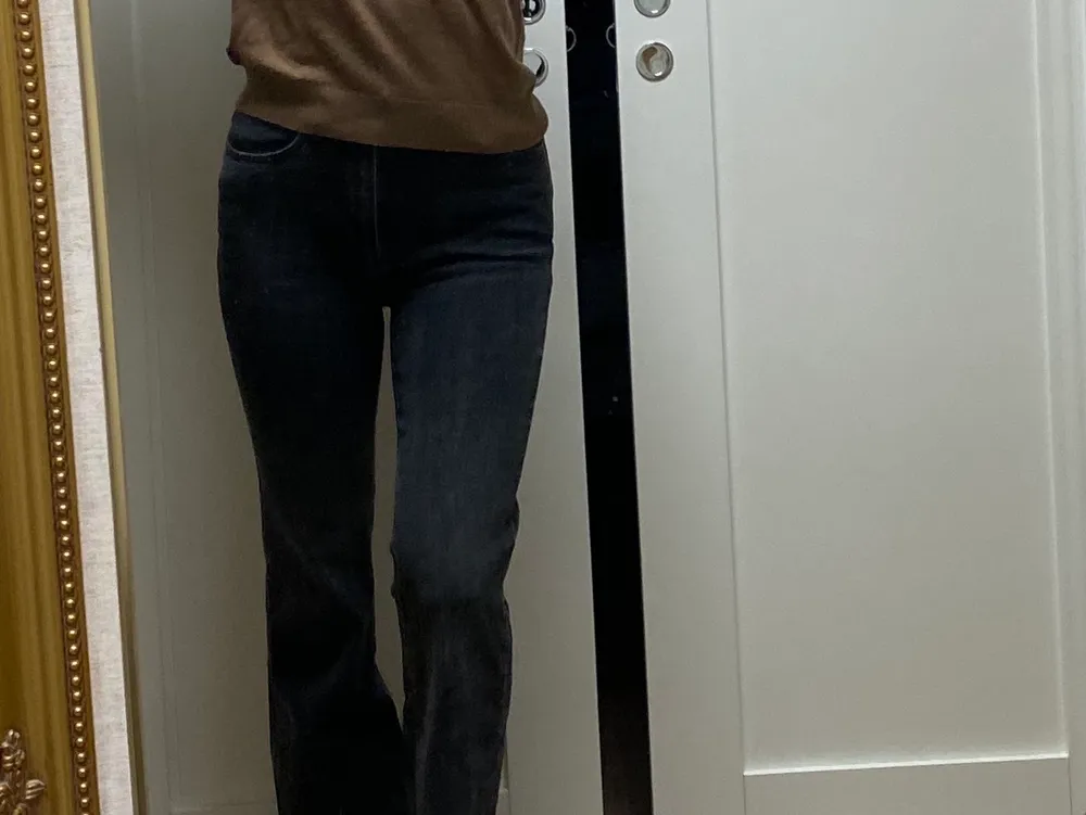Jeans från twist and tango i storlek 25. Jag är 163 cm och dom är lite för långa på mig . Jeans & Byxor.