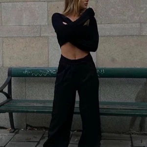 Kostymbyxor  - Ett par kostymbyxor ifrån a dsgn som är jättefina,säljer eftersom att de inte passar längre💕