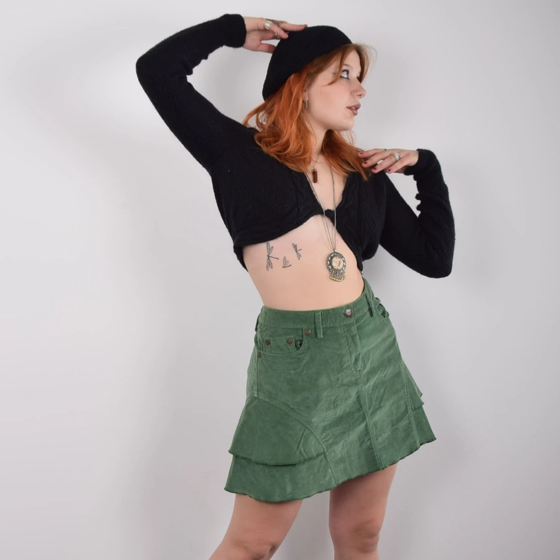 Grön kjol & svart topp