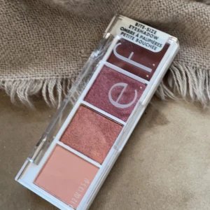 EyeshaDow - Säljer denna då jag fick tvp helt ny och oöppnad