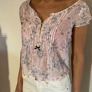 Odd Molly blus - Odd Molly blus, knappt använd, storlek 1 (motsvarar ungefär storlek 34)