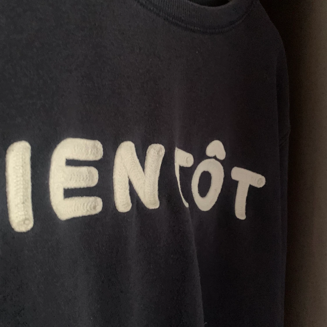 Marinblå tröja - 90