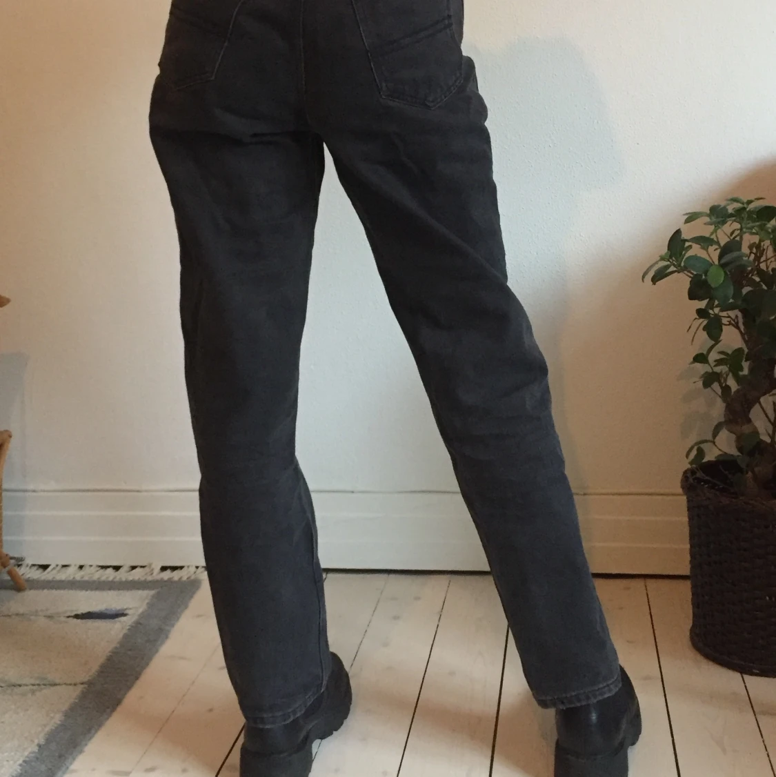 Jeans svarta  - 91