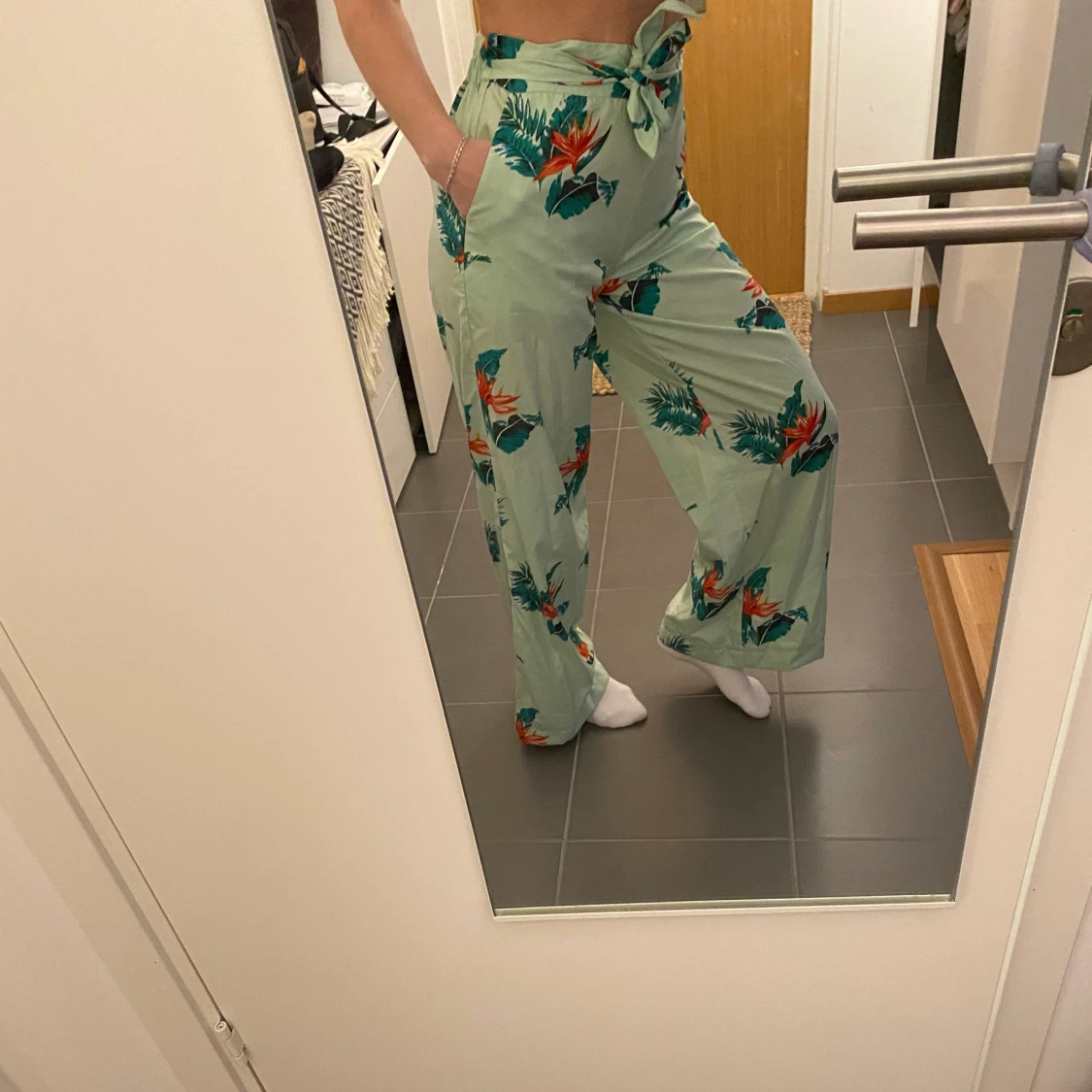 Tunna mönstrade  byxor 