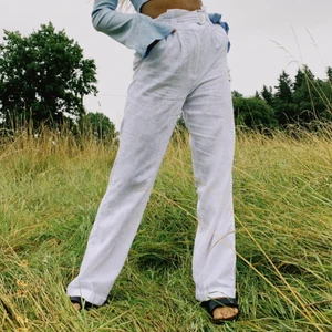 Fler bilder på linnebyxorna jag la upp tidigare  - Fler bilder 