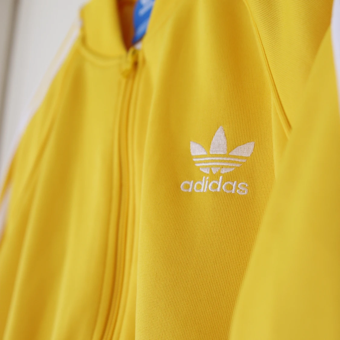 Sommarens viktigaste färg!  - 90