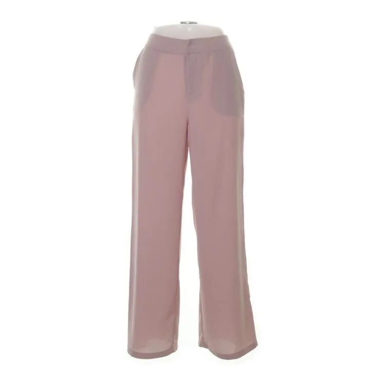 Nude/rosa kostymbyxor från hannalicious x nakd. Storlek small. Använda en gång. Jeans & Byxor.
