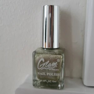 Nagellack  - Jag har använt bara en gång!