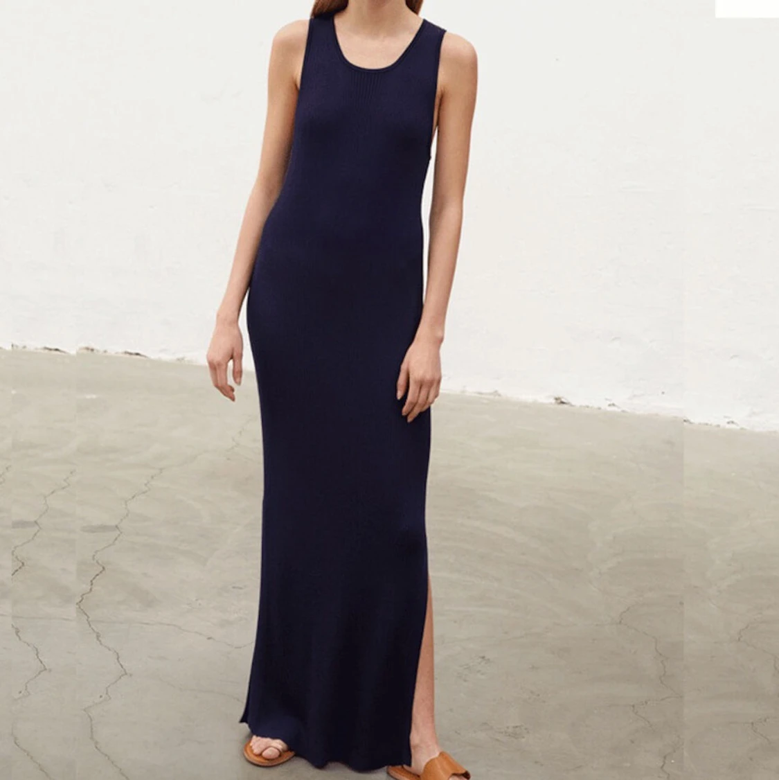 RODEBJER KLÄNNING, aldrig använd!