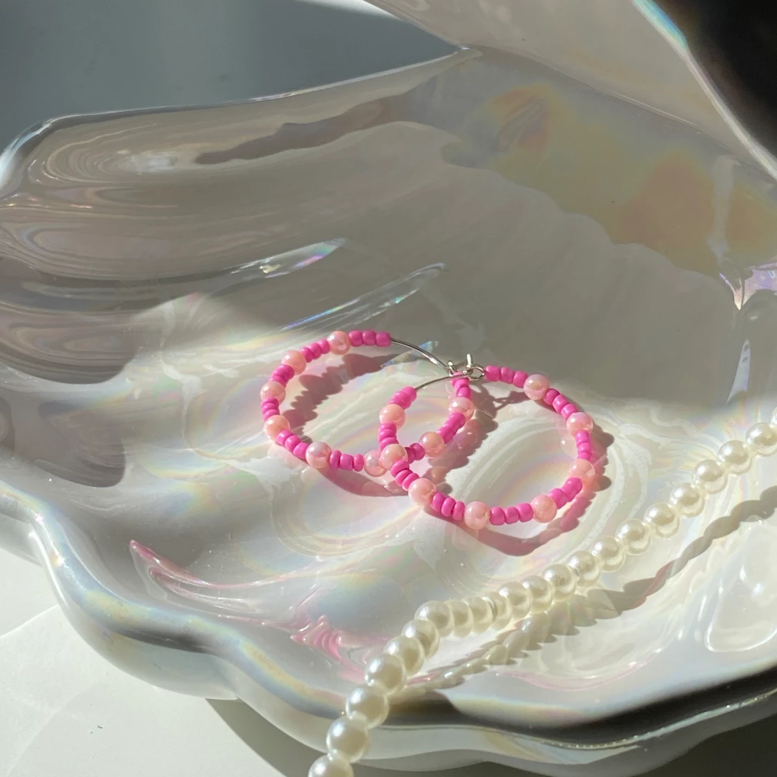 egentillverkade örhängen 