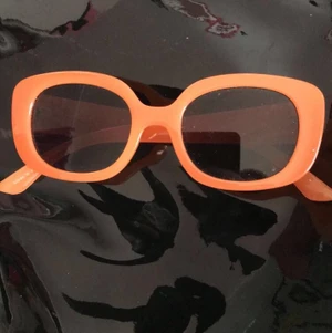 Feta glasögon! - Köpta secondhand!
