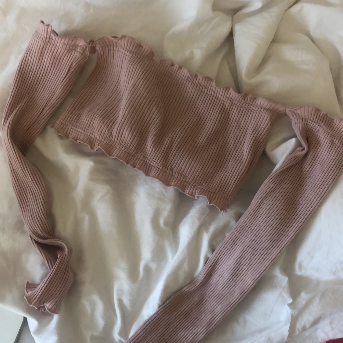 Rosa långarmad crop top  - 90