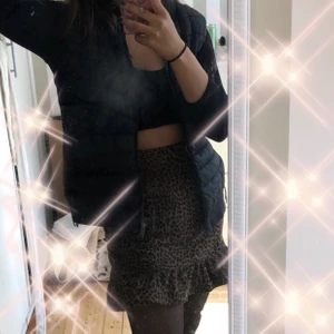 Väst  - Svart väst från Everest, storlek 40 🤎🤎🤎