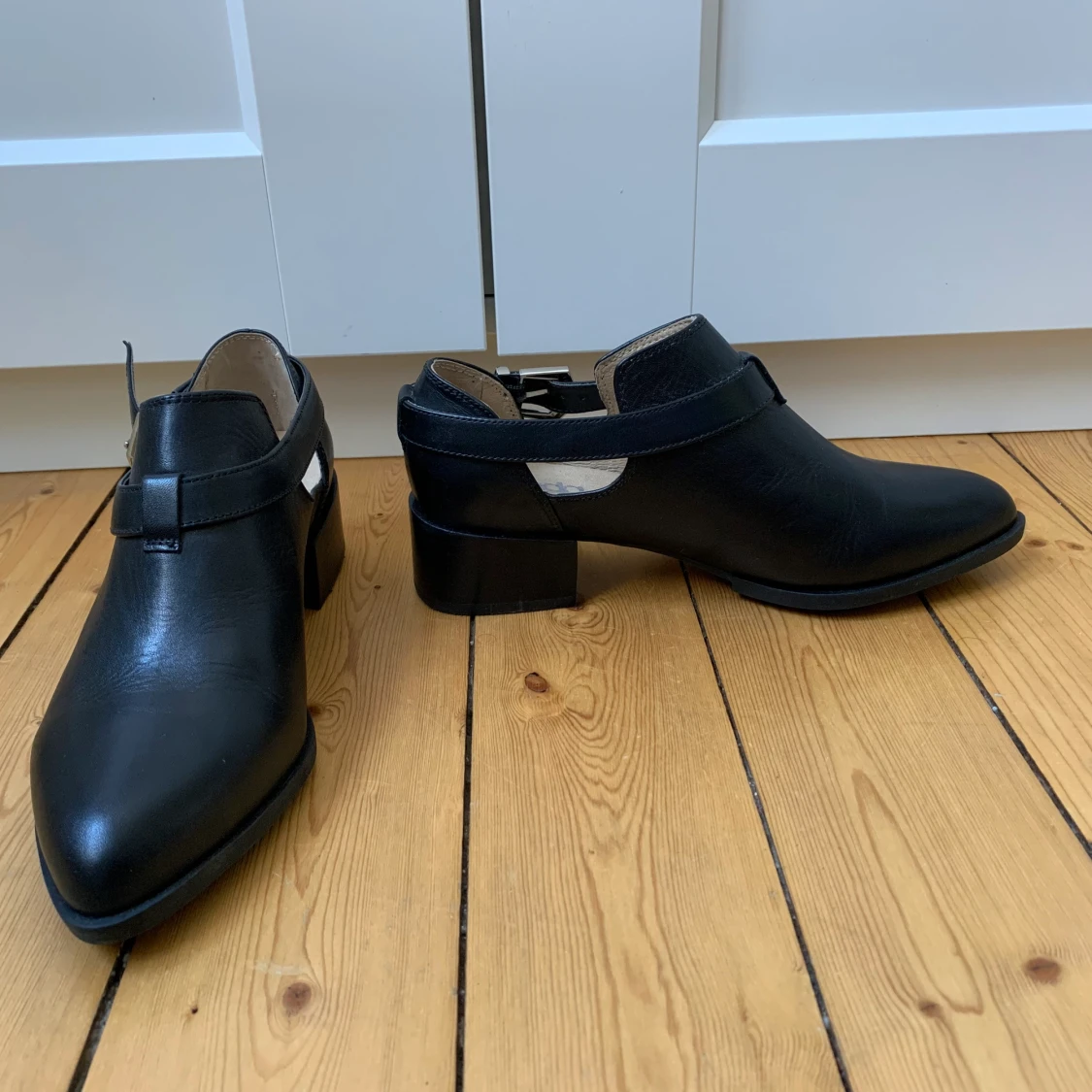 Superfina oanvända skor i strl 36 - 90