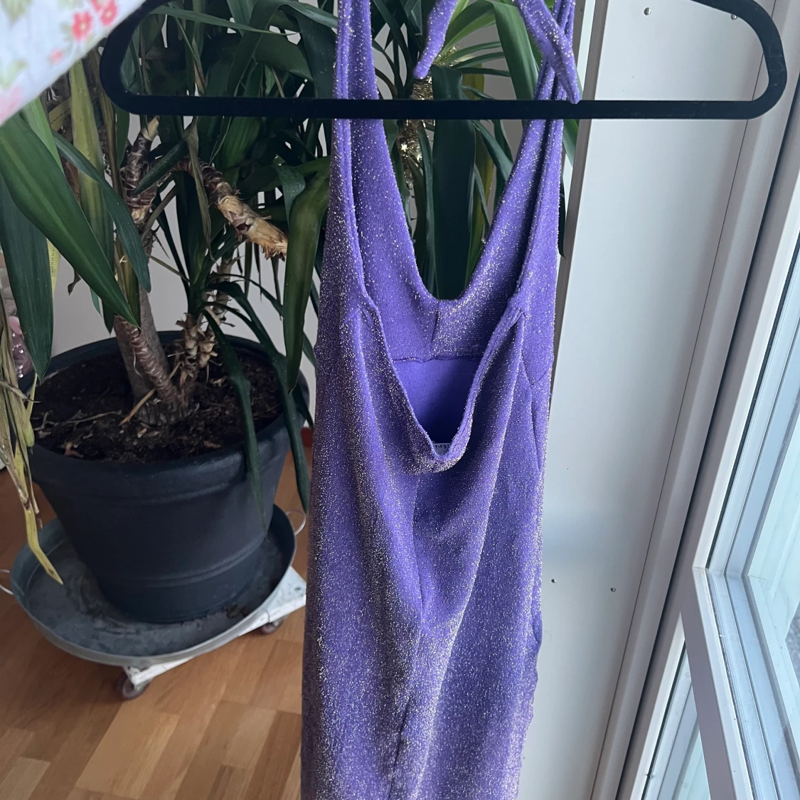 Lila glittrig klänning från 80talet - 90