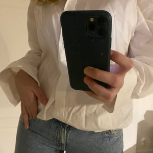 Snygg skjorta zara!! - Jättesnygg oanvänd oversized skjorta från zara med lappen kvar!♥️♥️♥️♥️ 