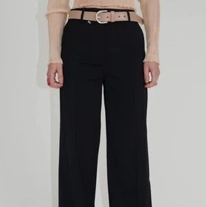 Our legacy byxor - Byxor från our legacy i storlek 38, funkar på en 36a också. Fint skick!