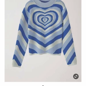 Blå hjärt tröja från Cider - Säljer min blå hjärtade tröja ifrån cider i storlek S. Den är nästan helt oanvänd och därför i nyskick. Den har väldigt skönt material och sticks ej!! Nypris: 400 (Skriv privat så kan jag skicka mer bilder) Köparen får stå för frakt