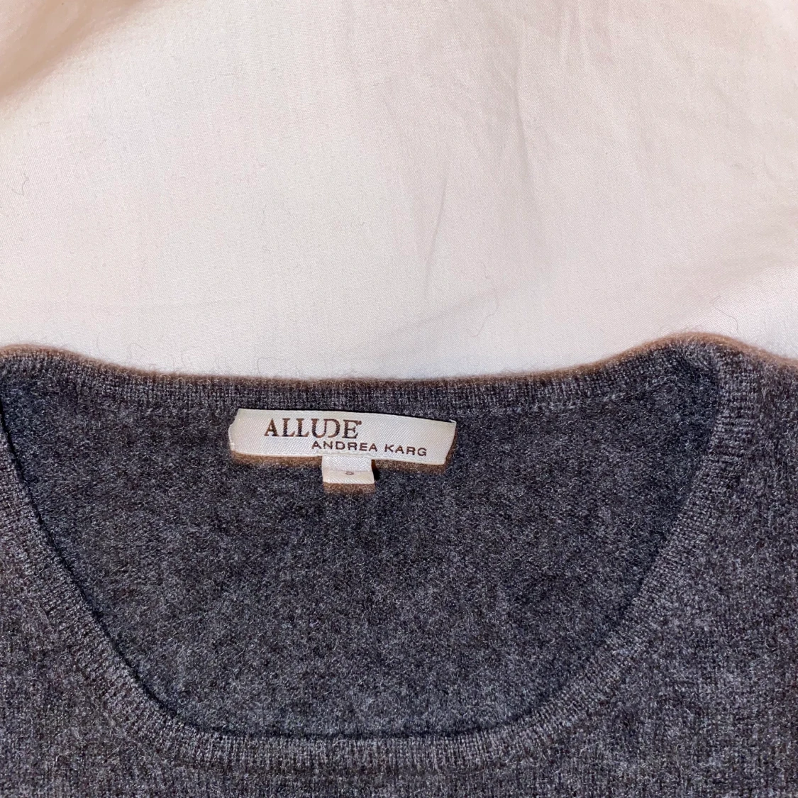 Cashmere T-Shirt - 91