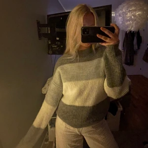 Stickad tröja - Såå fin stickad tröja från NA-KD. Storlek XXS❤️‍🔥❤️‍🔥❤️‍🔥