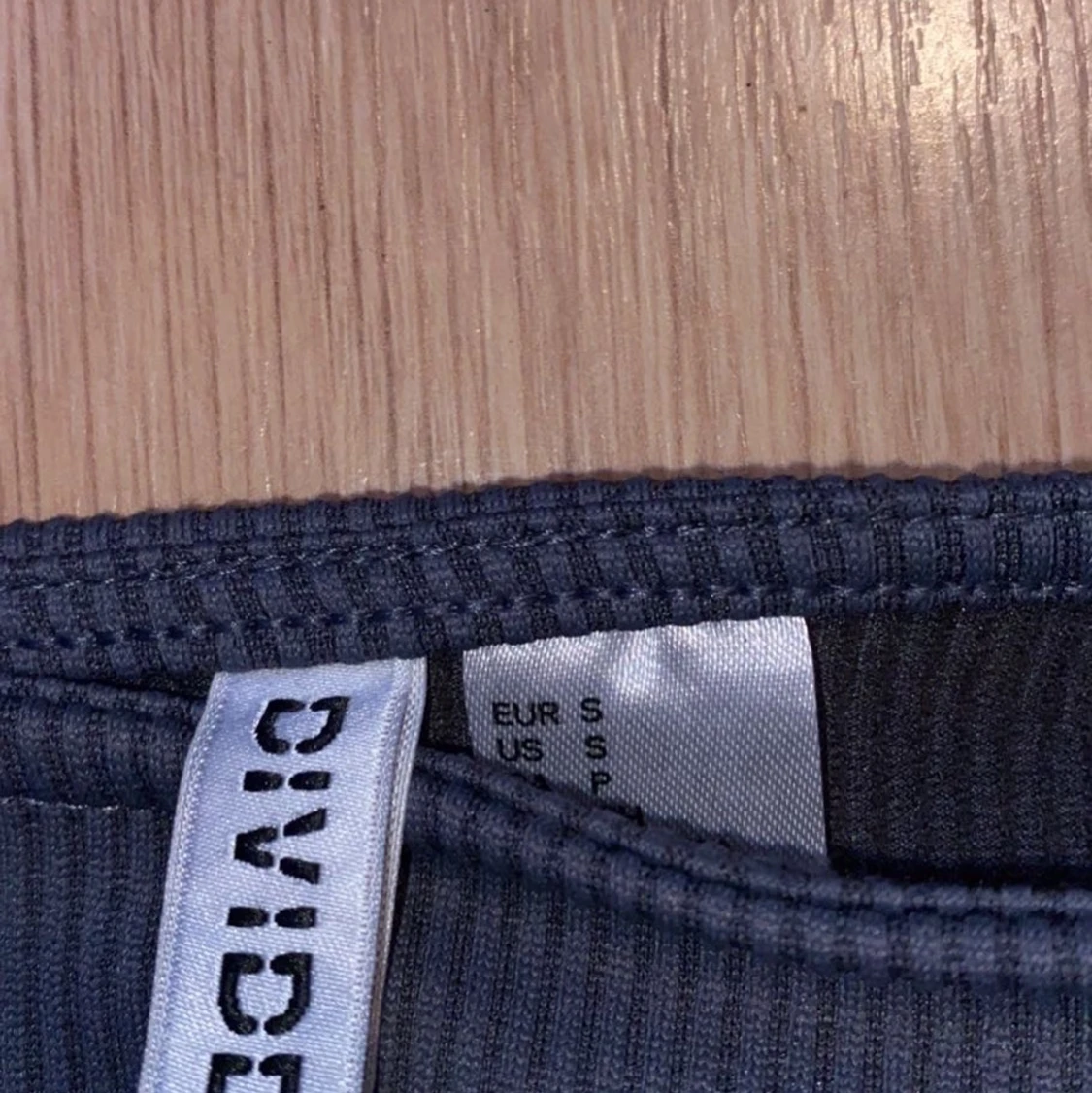 Ett linne från h&m storlek S - 90