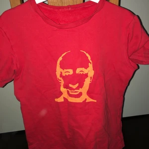 Vintage limited T-shirt strl S - Funkar som xs också, (har ej någon fläck)