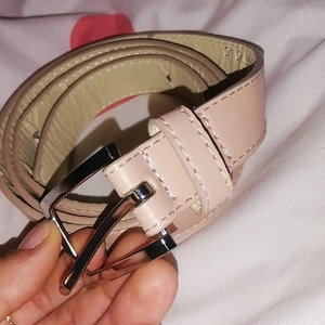 .  - Kan inte skicka den med posten, jag kan mötas  i Linköping 🤍