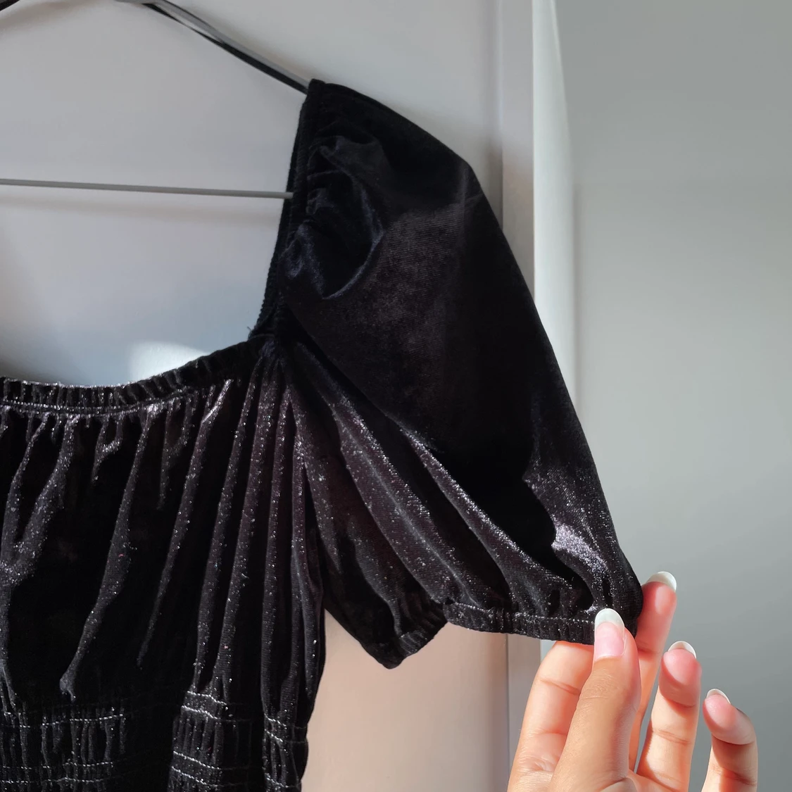 Gullig klänning  - 91