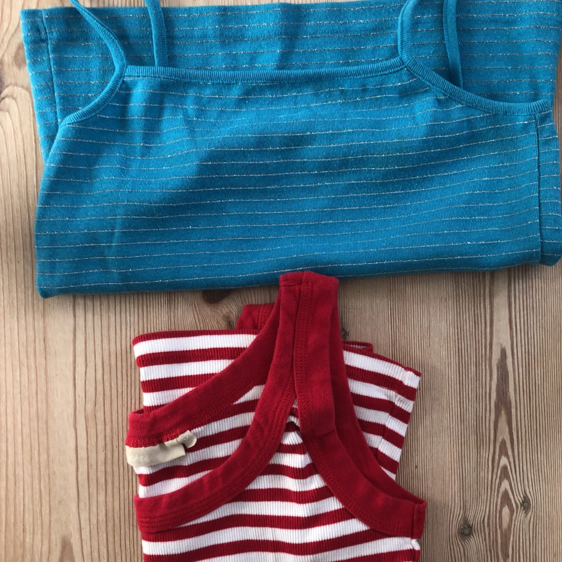 5 olika toppar  - 91