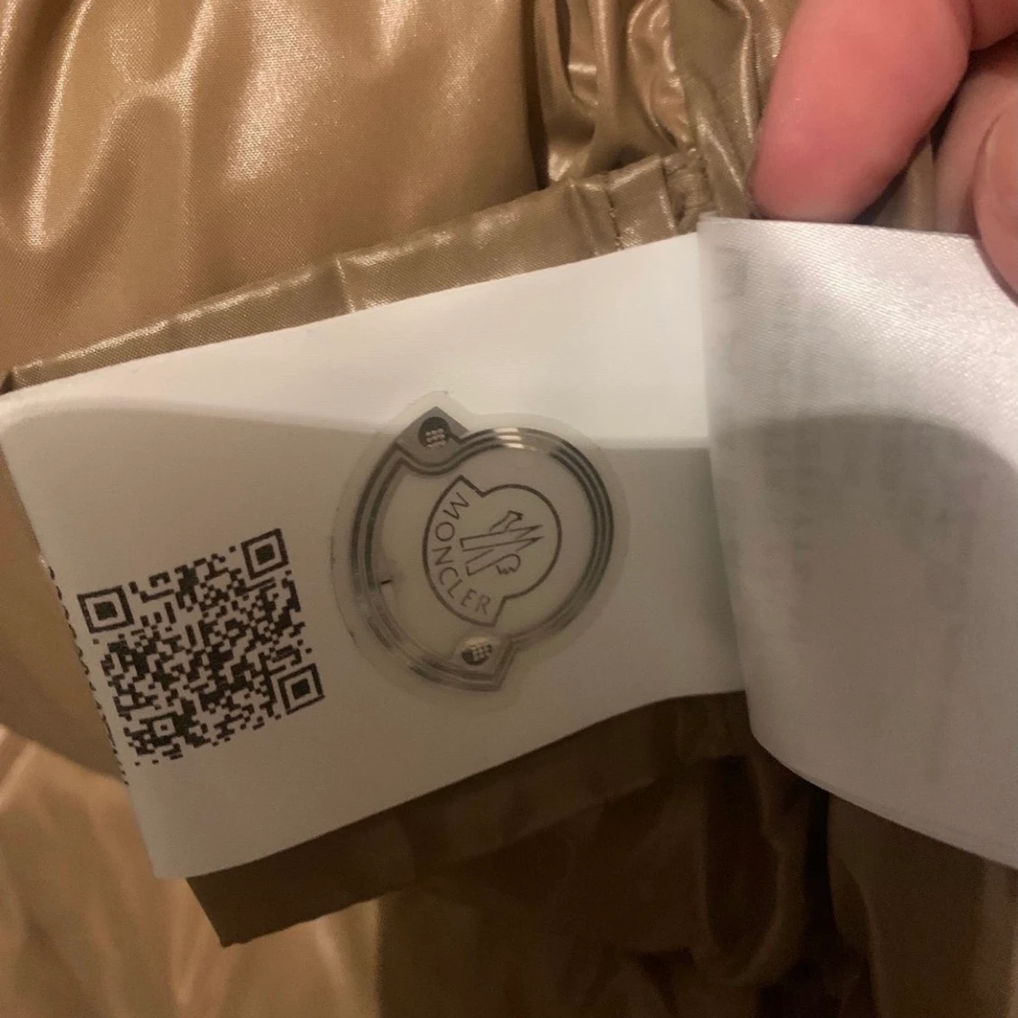 Moncler byta eller sälja  - 91