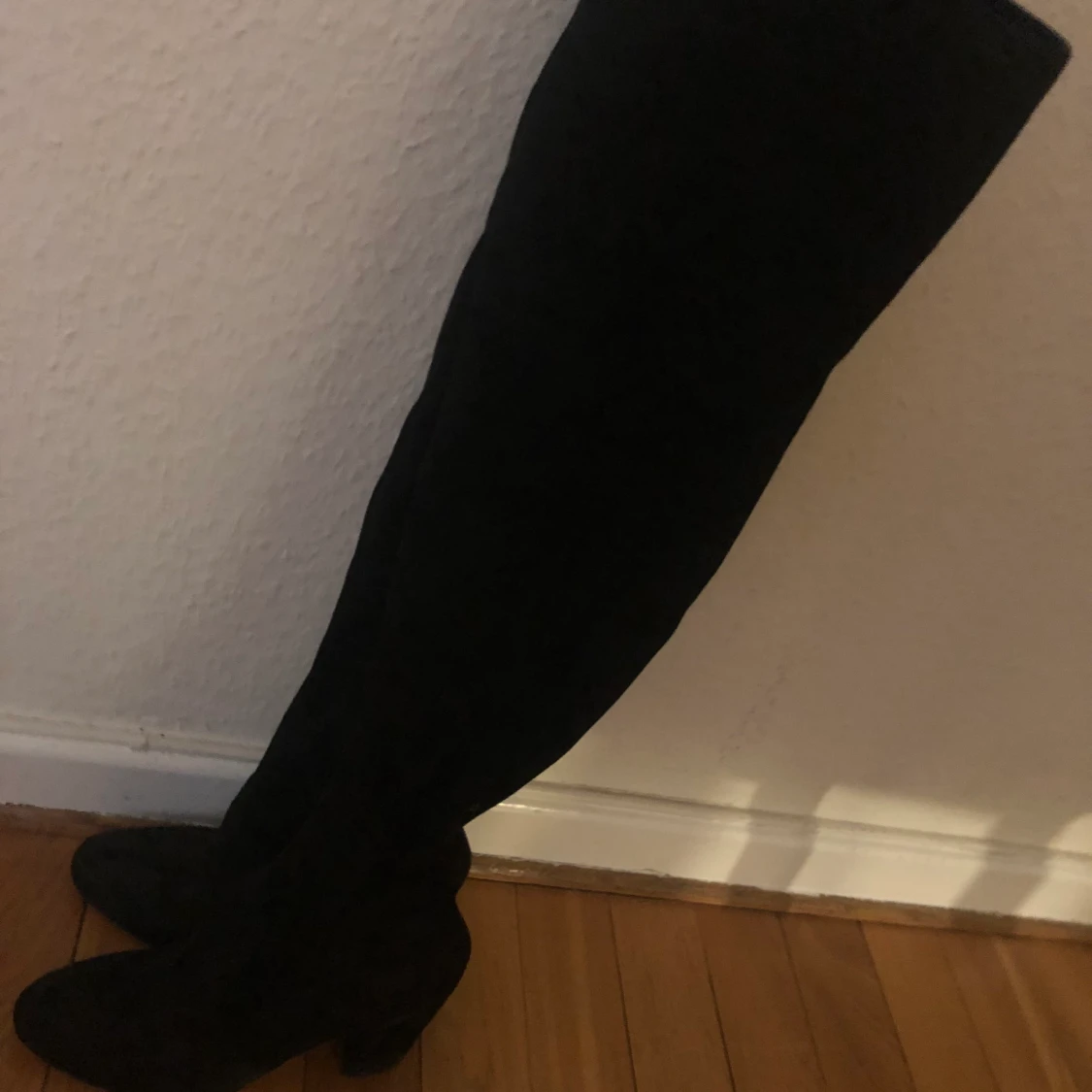 Lårhöga stövlar, Strl 37