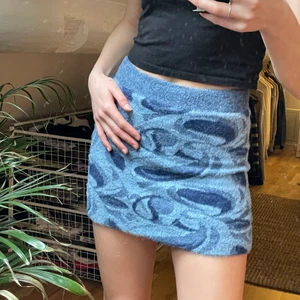 Zara stickad kjol - Fin stickad kjol från zara 💙 Knappt använd 