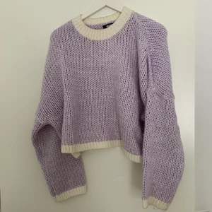 Stickad tröja  - Stickad tröja 