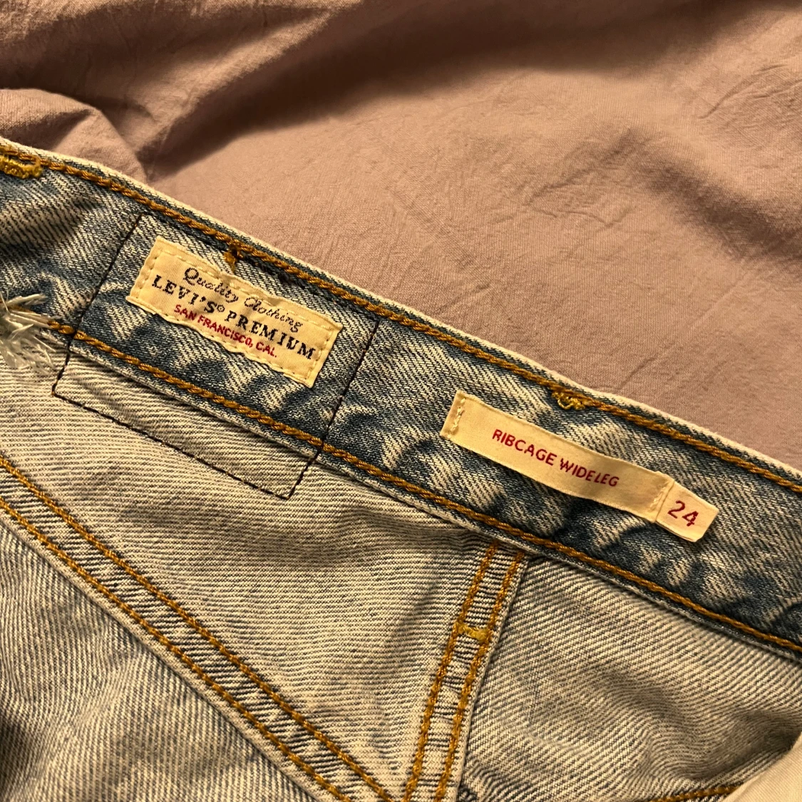 LEVIS  - 91
