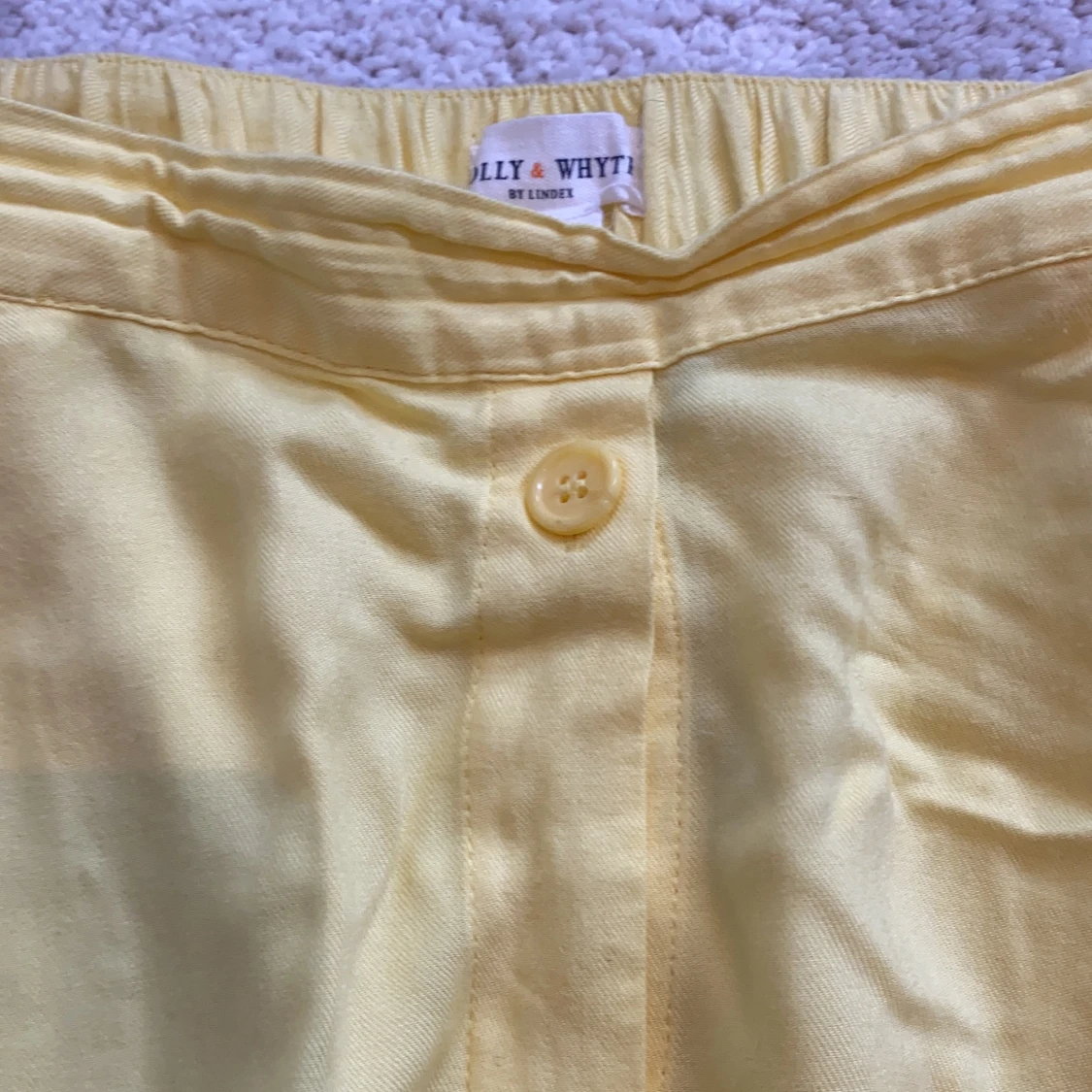 Lång gul kjol stl xs