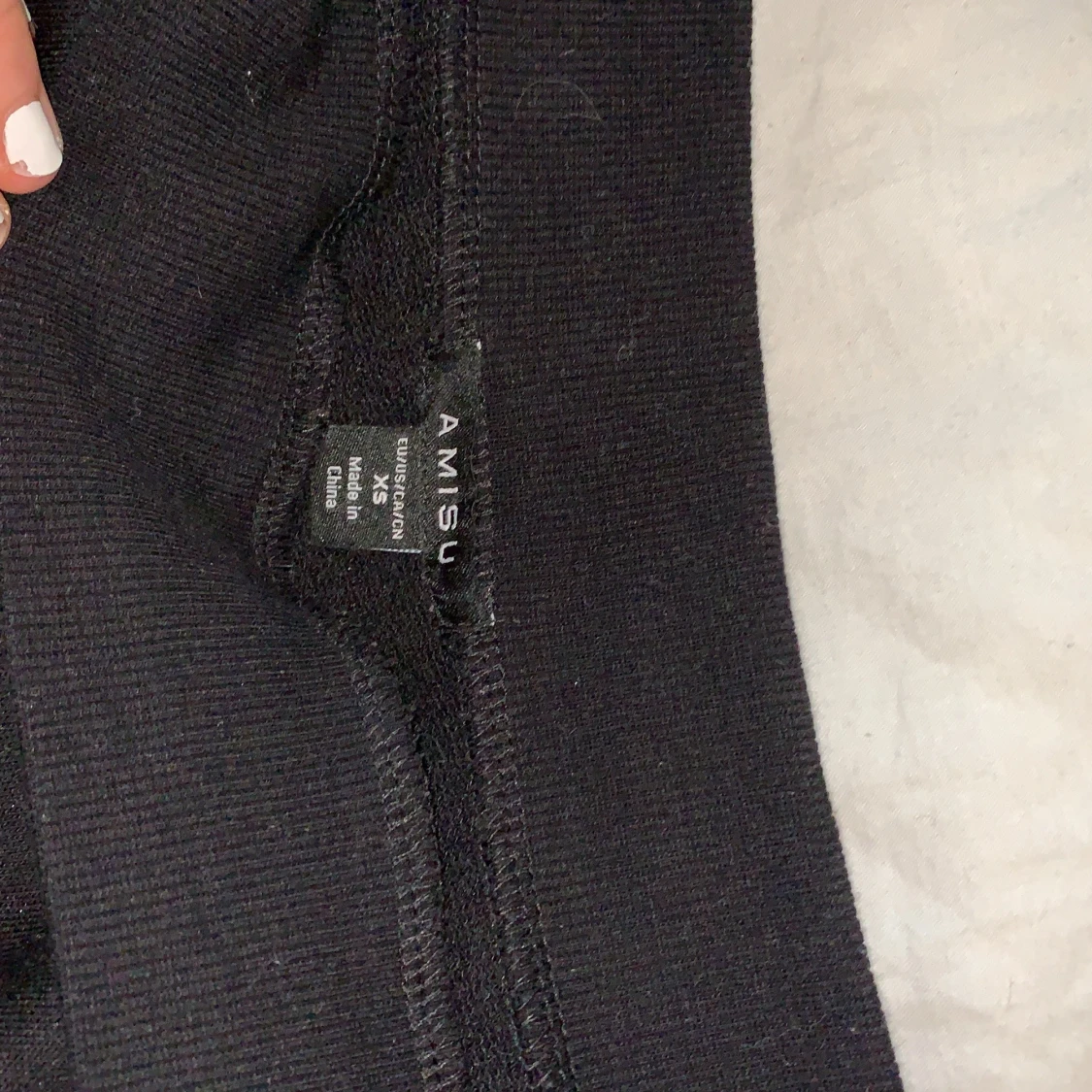 Off-shoulder tröja - 91