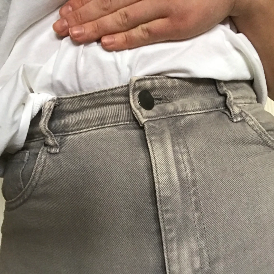 Fina gråa jeans - 91