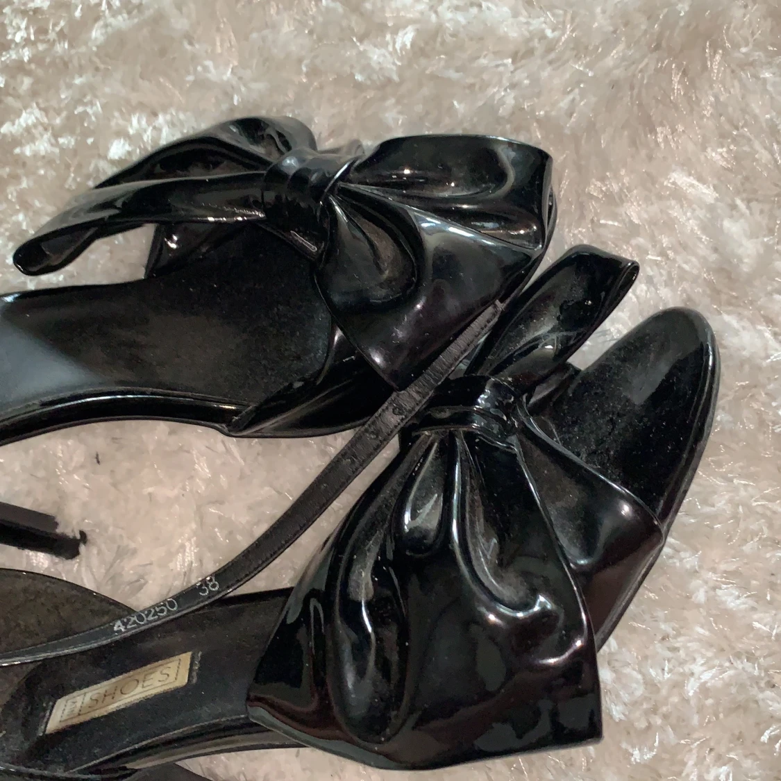 Klackskor med 🎀  - 90