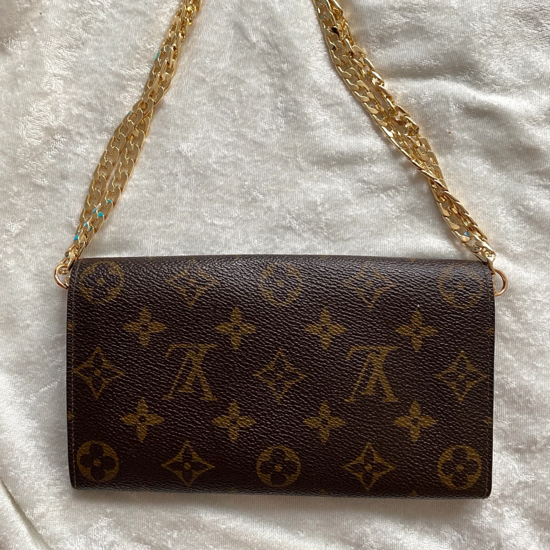 Louis vuitton sarah  - 90