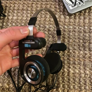 kossa porta pro - nya, fräscha Koss Porta Pro’s!! funkar som dom ska. skriv för mer info.