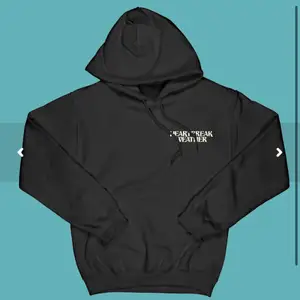 hej jag söker denna hoodie av niall horan då ja inte fick tag på den när den släpptes hör gärna av er om ni säljer en!