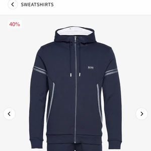 Hugo boss dress ny storlek M - Hugo boss dress nypris 3000 storlek medium pris 1200