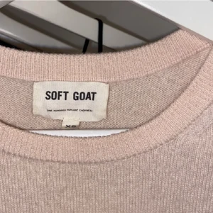 Soft goat tröja❤️ - Säljer denna softgpat tröja storlek Slay! Orginal pris var runt 2000kr ❤️ öppen för byten!