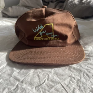 Travis Scott keps - Merch från Astroworld, kan både mötas upp och levereras!