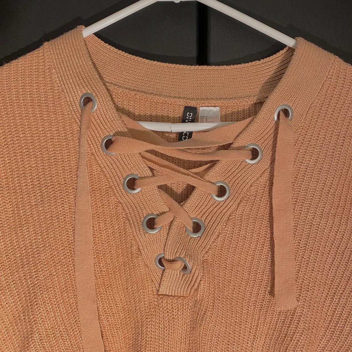 H&M stickad tröja - 90